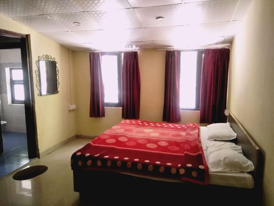 Hotel Gulmarg Массури Экстерьер фото