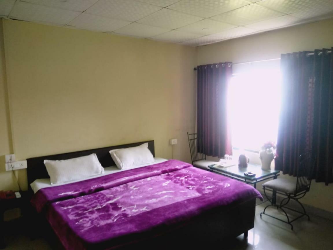 Hotel Gulmarg Массури Экстерьер фото